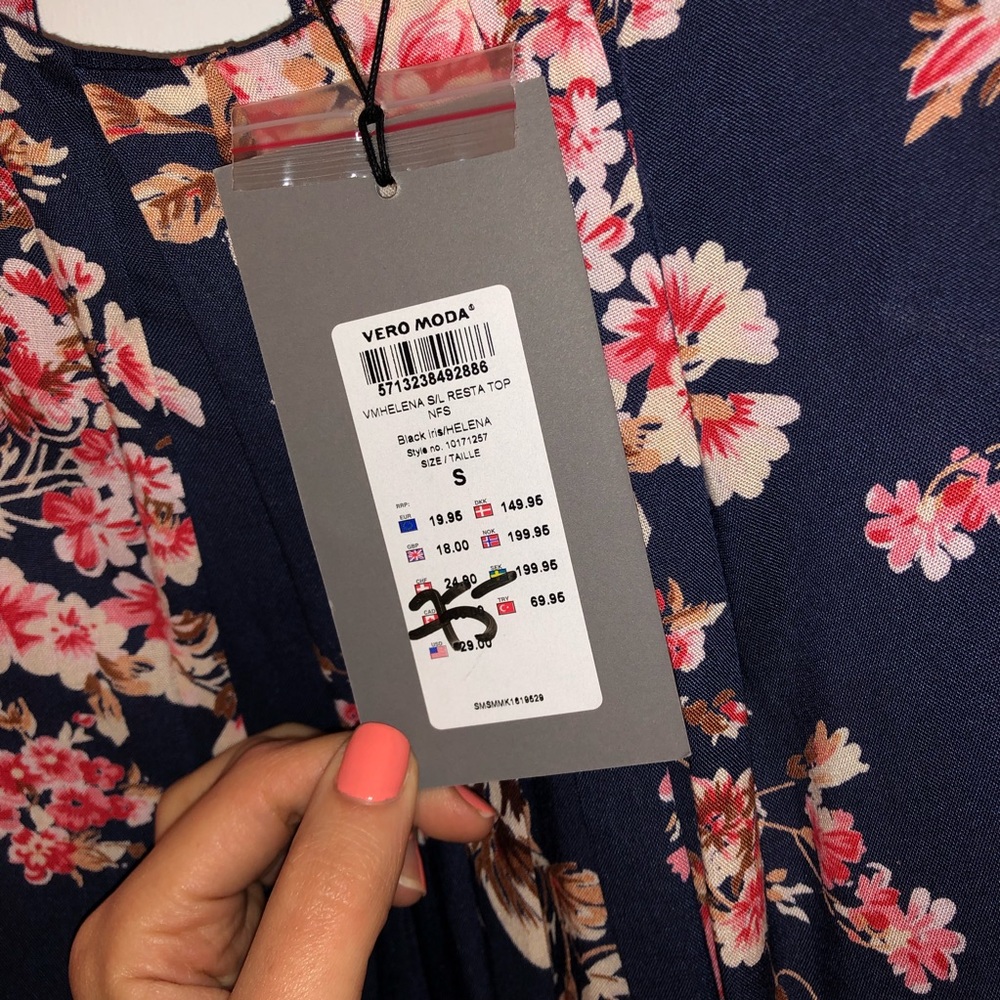 Vero Moda Floral Sleeveless Top (Size: S) - Picture 3 of 5